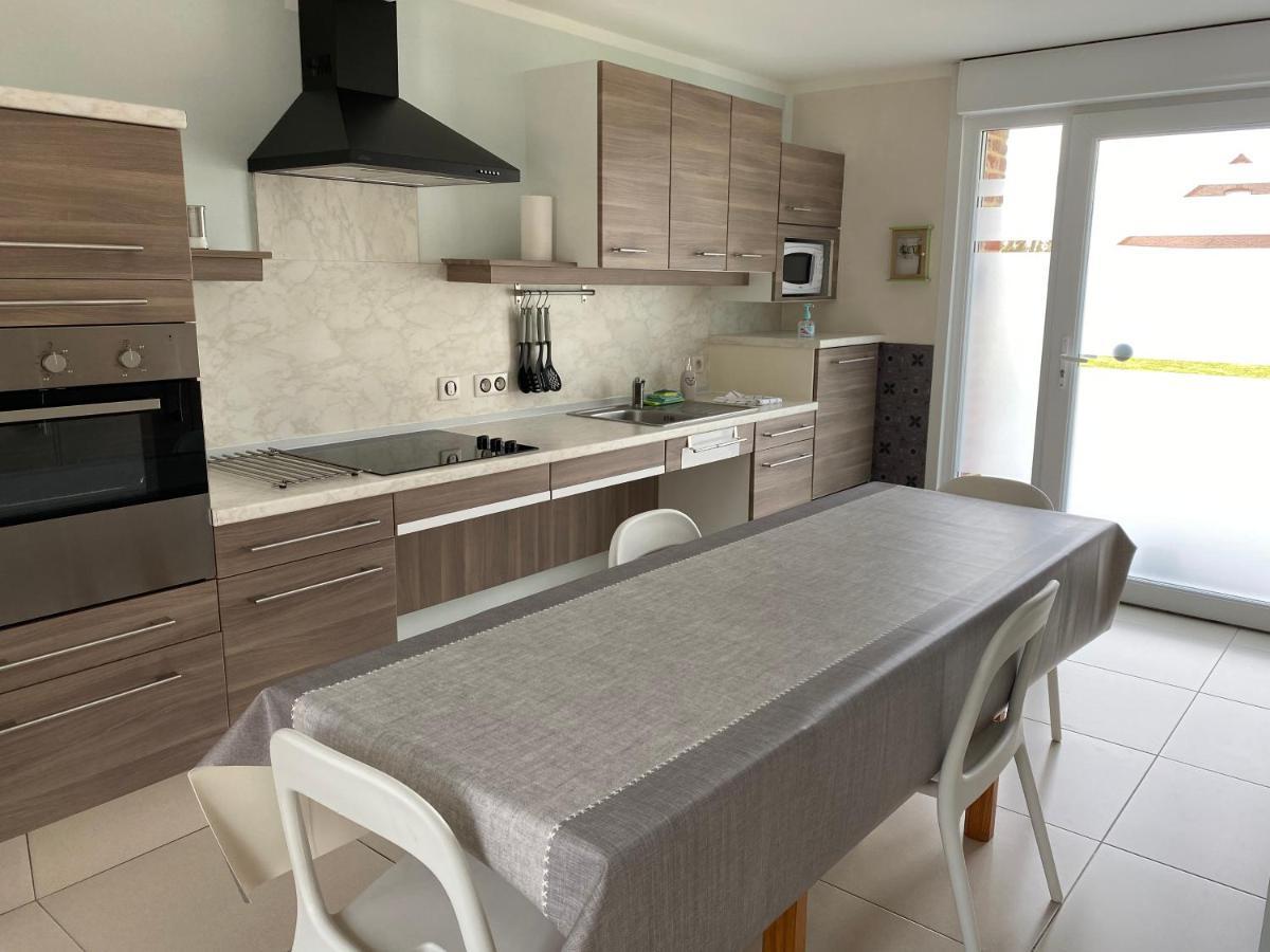 Le Domaine Des Saules Villa Richebourg  Bagian luar foto
